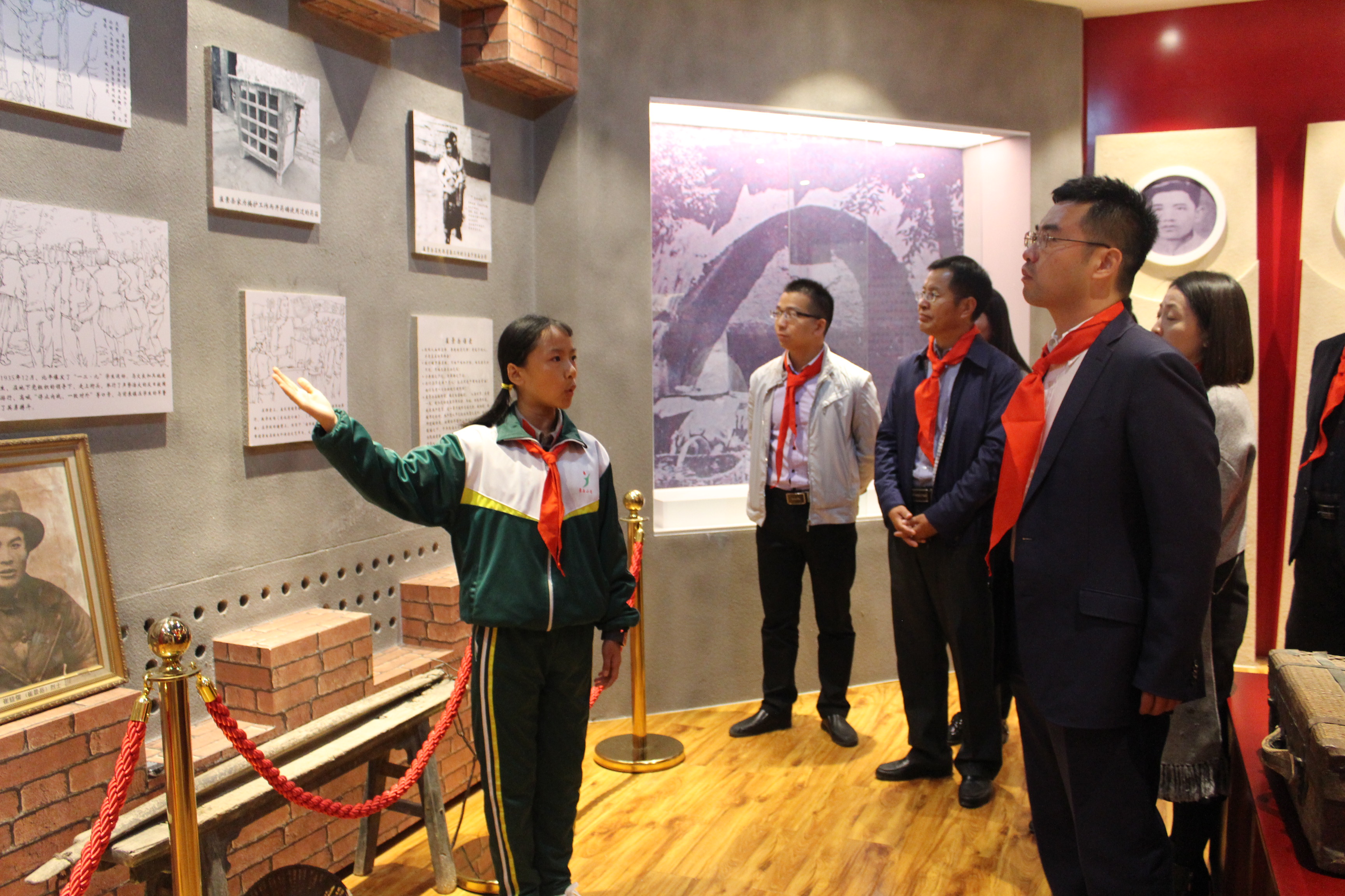 ������������ίԱ�Ὺչ�������ڹ��ٵĵ����¡�����ף���ȶӽ���67����������ջ